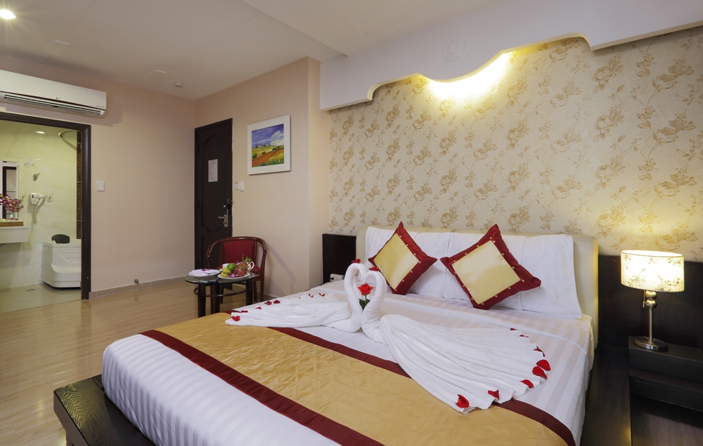 Phòng ngủ - Hotel24h.net